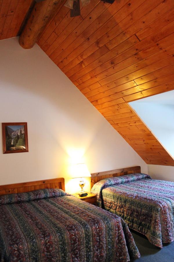 Nootka Lodge Woodsville Exterior foto