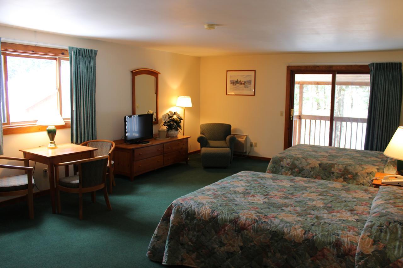 Nootka Lodge Woodsville Exterior foto