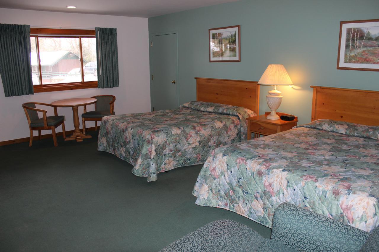 Nootka Lodge Woodsville Exterior foto