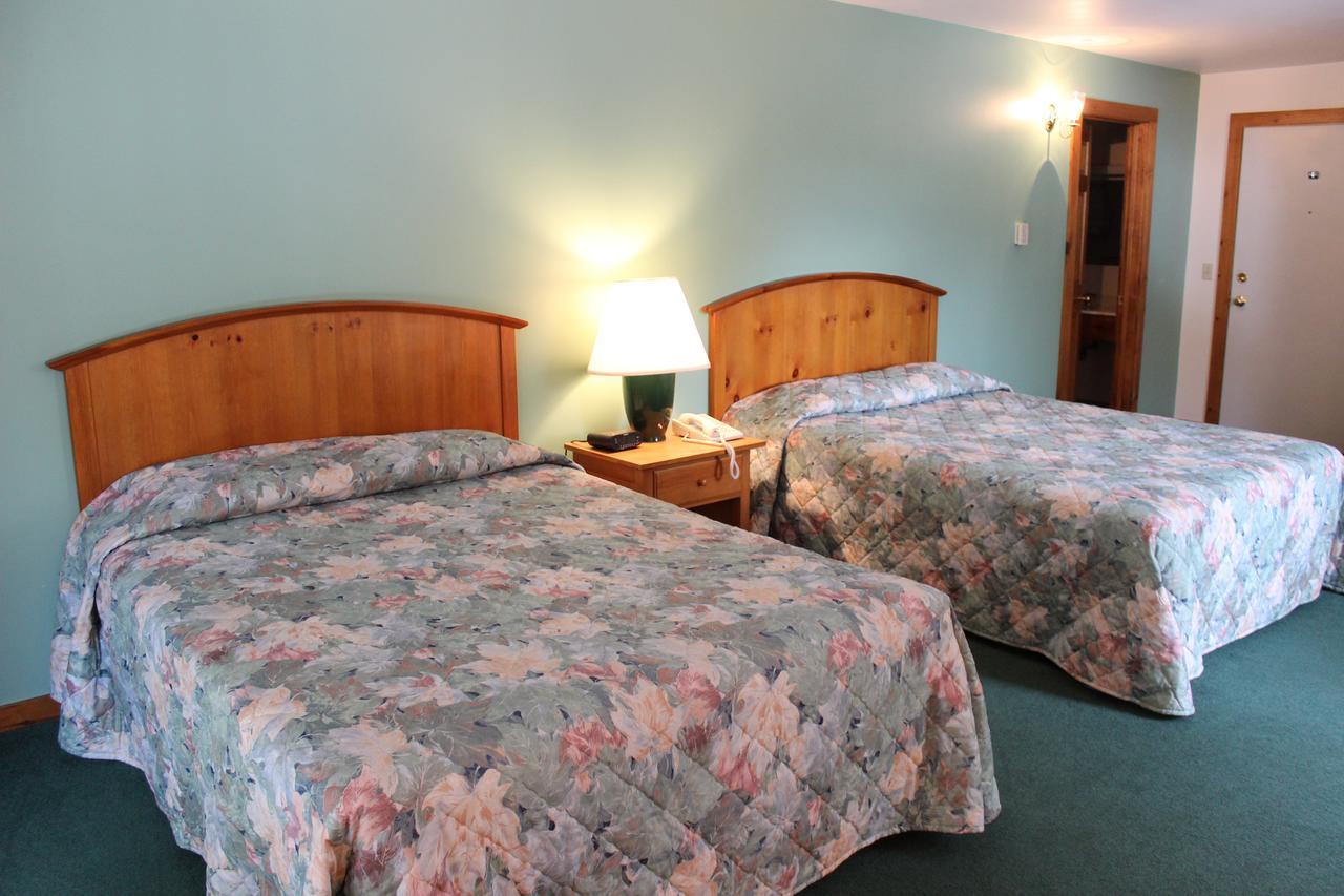 Nootka Lodge Woodsville Exterior foto