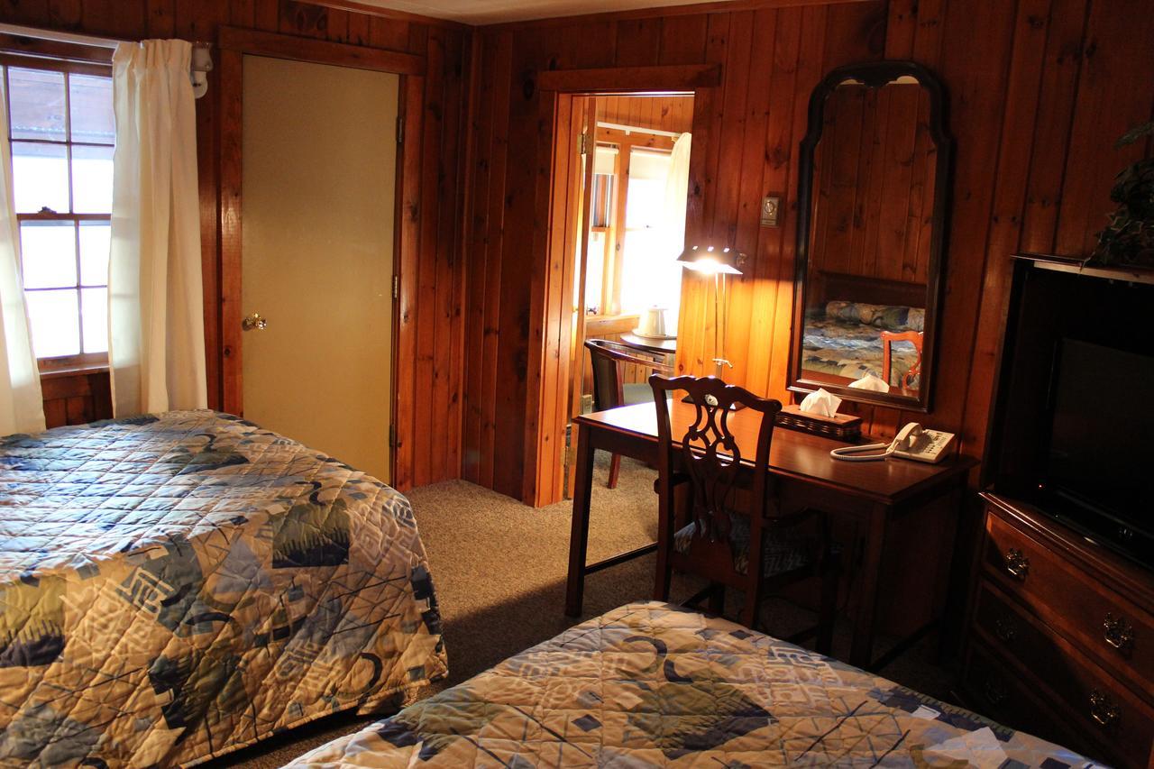 Nootka Lodge Woodsville Exterior foto